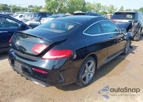 2017 Mercedes-Benz C 300 4Matic из США, поврежденный, VIN WDDWJ4KB8HF559727